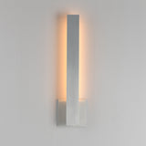 Alumilux: Line 5CCT LED Outdoor Wall Sconce by ET2 - 18 Inch, Satin Aluminum