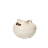 Tereo Round Vase detailed view 1