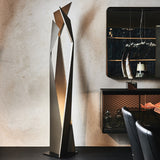 Thriller Floor Lamp