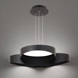 Triolet Pendant 4CCT