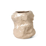 Tuck Vase detailed view 1