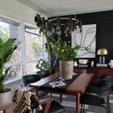 Whit chandelier in dinning room