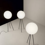 Pallatre Floor Lamp - Product Shot 1