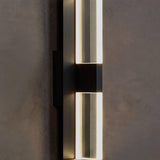 Lyft 18 Outdoor LED Wall Sconce by Tech Lighting, Finish: Black, Bronze, Charcoal - Tech, Color Temperature: 2700K, 3000K, 4000K, | Casa Di Luce Lighting