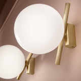 Posy Wall Lamp