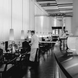 Tite 2 Suspension in restaurant