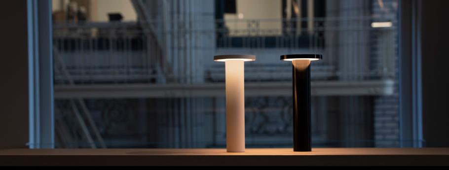 Integrated LED Table Lamp | Casa Di Luce Lighting
