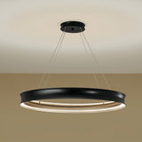 Larousse Chandelier lifestyle 4