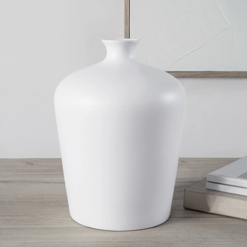 Alfano Vase By Renwil Lifestyle View