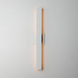 Alumilux: Line 5CCT LED Outdoor Wall Sconce by ET2 - 24 Inch, White