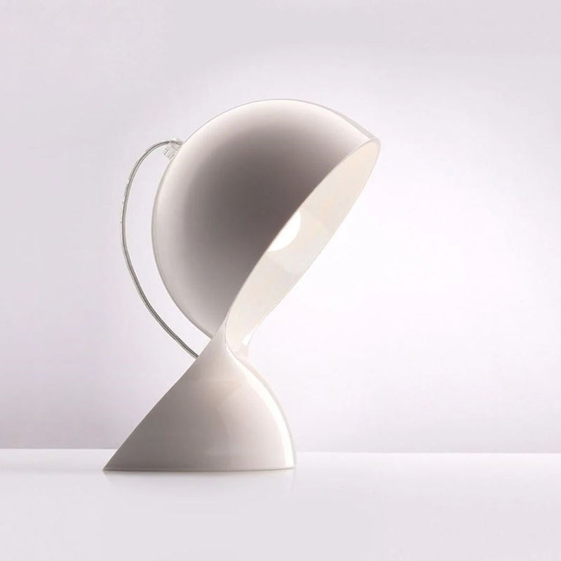 Dalu Table Lamp
