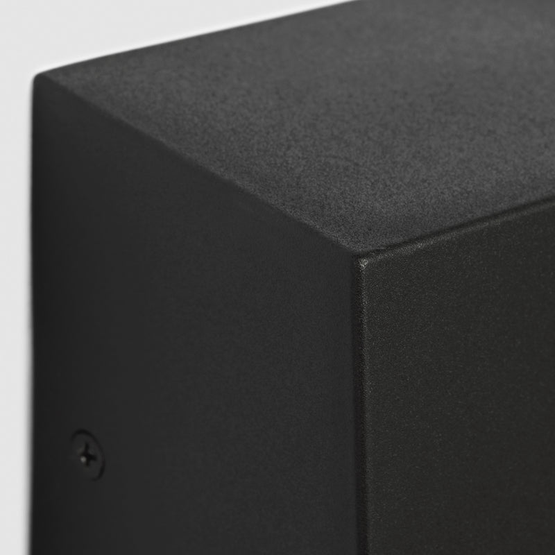 Kakadu Outdoor Wall Lantern Medium By Visual Comfort Studio - Detailed View1