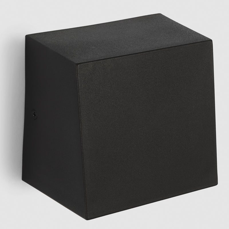 Kakadu Outdoor Wall Lantern Small By Visual Comfort Studio - Side View