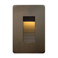 Luna 120V Vertical Step Light