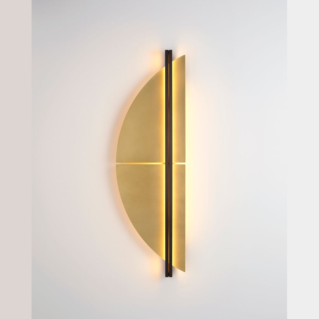 Strate Light Strate Spi Wall Light By CVL
