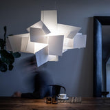 Big Bang Chandelier by Foscarini, White, in interier 2