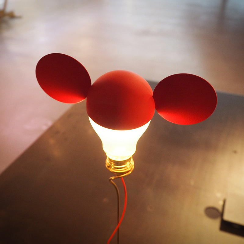 I Ricchi Povery Toto Table Lamp By Ingo Maurer, Finish: Red