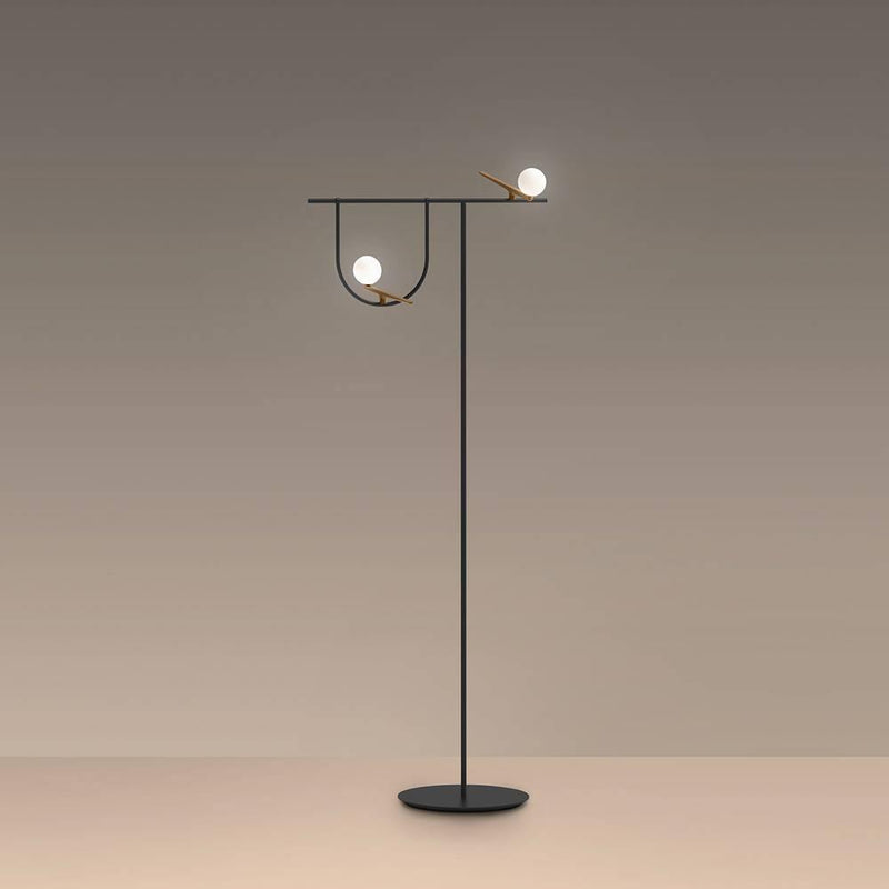 Yanzi LED Floor Lamp by Artemide