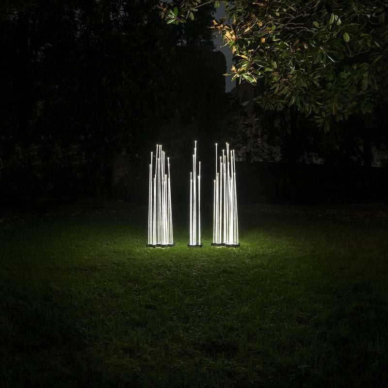 Reeds Outdoor LED Floor Lamp by Artemide