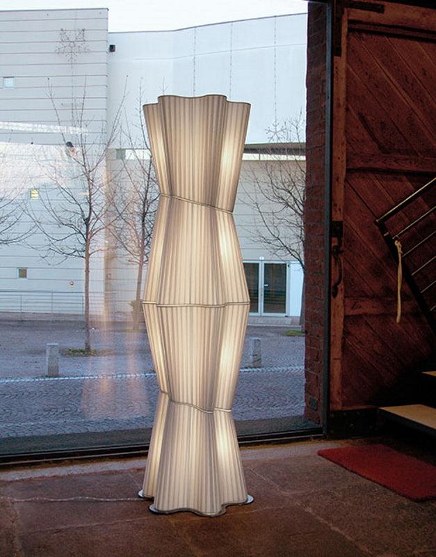 Formosa Floor Lamp by Antonangeli